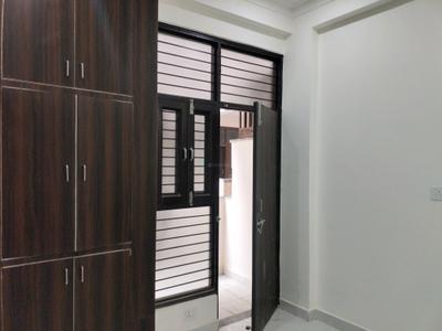 Bedroom Image of 650 Sq.ft 1 BHK Apartment / Flat for sale in Kambakshpur Noida for Rs. 2184300