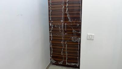 Bedroom Image of 750 Sq.ft 3 BHK Builder Floor for sale in Sector 3 Rohini New Delhi for Rs. 9000000