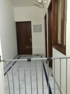 Balcony Image of 1250 Sq.ft 2 BHK Apartment / Flat for rent in DDA Flats Sarita Vihar, Sarita Vihar New Delhi for Rs. 42000