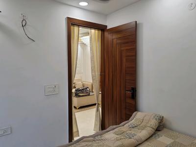 Bedroom Image of 810 Sq.ft 3 BHK Apartment / Flat for sale in Dwarka Mor New Delhi for Rs. 5700000