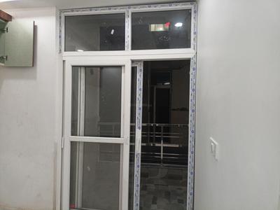 Living Room Image of 1000 Sq.ft 2 BHK Apartment / Flat for sale in Capital Metro Height, Sector 72 Noida for Rs. 3820000