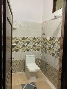 Bathroom Image of 1400 Sq.ft 3 BHK Duplex for rent in Madhuban Extension Chittorgarh for Rs. 12000