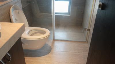 Image of 2654 Sq.ft 4 BHK Apartment / Flat for sale in Oberoi Esquire, Goregaon East, Mumbai for Rs. 152500000
