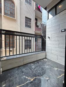 Balcony Image of 670 Sq.ft 1 BHK Apartment / Flat for rent in Rajarajeshware Parasmani Regency, Rajajinagar Bengaluru for Rs. 14000