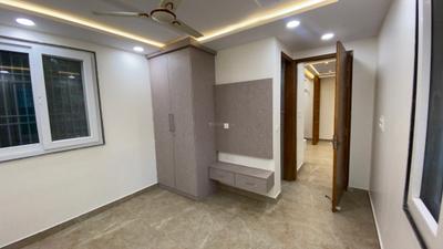 Bedroom Image of 1400 Sq.ft 3 BHK Builder Floor for sale in DDA Flat Janakpuri, Janakpuri New Delhi for Rs. 21000000