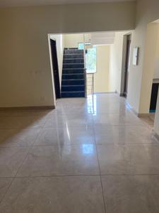 3 BHK Semi Furnished Independent Builder Floor