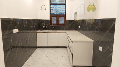 Kitchen Image of 2250 Sq.ft 3 BHK Builder Floor for sale in Sector 31 Faridabad for Rs. 13500000