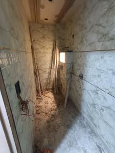 Image of 1080 Sq.ft 3 BHK Builder Floor for sale in Laxmi Nagar, New Delhi for Rs. 12000000