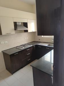 Kitchen Image of 2250 Sq.ft 3 BHK Builder Floor for rent in Ansal Esencia Sector 67, Sector 67 Gurgaon for Rs. 35000