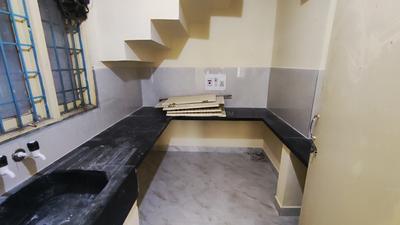 Kitchen Image of 550 Sq.ft 1 BHK Apartment / Flat for rent in Hebbal Bengaluru for Rs. 16000