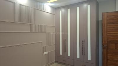 Bedroom Image of 1125 Sq.ft 3 BHK Builder Floor for rent in Vikaspuri New Delhi for Rs. 46000