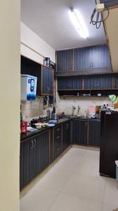 Kitchen Image of 1000 Sq.ft 2 BHK Apartment / Flat for rent in Halasuru Bengaluru for Rs. 40000