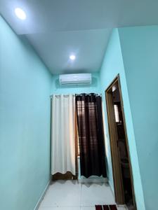Bedroom Image of 2000 Sq.ft 2 BHK Builder Floor for rent in Patel Nagar Dehradun for Rs. 25000