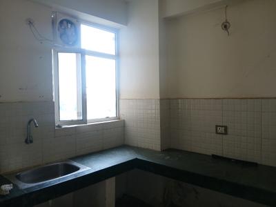 Kitchen Image of 800 Sq.ft 2 BHK Apartment / Flat for sale in ROF Aalayas 1, Sector 102 Gurgaon for Rs. 6000000