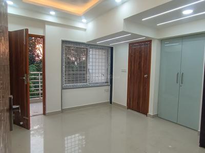 Bedroom Image of 850 Sq.ft 2 BHK Apartment / Flat for sale in Vasant Kunj New Delhi for Rs. 21000000