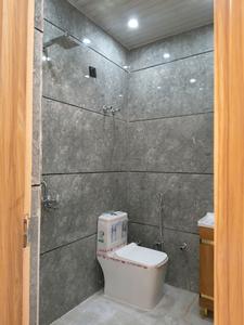Bedroom One Image of 1300 Sq.ft 3 BHK Builder Floor for sale in Indirapuram Ghaziabad for Rs. 11700000