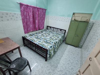Bedroom Image of 450 Sq.ft 1 BHK Independent House for rent in Keshtopur Kolkata for Rs. 9000