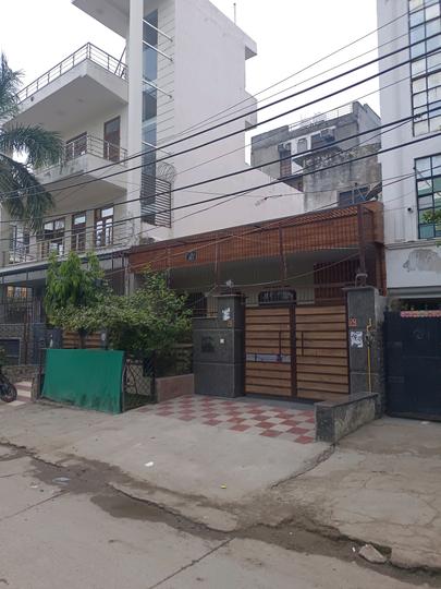 HBH Colony, Sector 46 Main Image 1