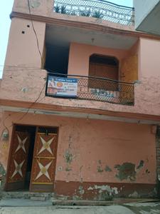 Image of 740 Sq.ft 6 BHK Independent House for sale in Ghukna, Ghaziabad for Rs. 4500000
