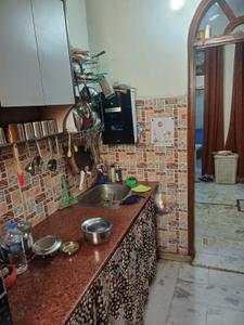 Kitchen Image of 720 Sq.ft 3 BHK Builder Floor for sale in Shakarpur Khas New Delhi for Rs. 7250000