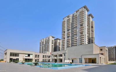 Image of 1650 Sq.ft 2.5 BHK Apartment / Flat for sale in Indiabulls Centrum Park, Sector 103, Gurgaon for Rs. 17000000