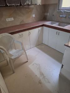 Kitchen Image of 1200 Sq.ft 2 BHK Builder Floor for rent in Rabindra Palli Colony Lucknow for Rs. 16000
