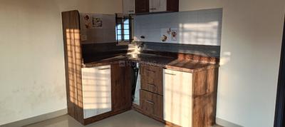Kitchen Image of 650 Sq.ft 1 BHK Builder Floor for rent in Mahadevapura Bengaluru for Rs. 21000