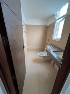 Image of 2449 Sq.ft 3 BHK Apartment / Flat for sale in Puri Emerald Bay, Sector 104, Gurgaon for Rs. 33500000