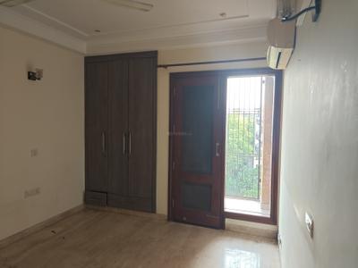 Bedroom Image of 1900 Sq.ft 3 BHK Builder Floor for rent in Greater Kailash New Delhi for Rs. 100000