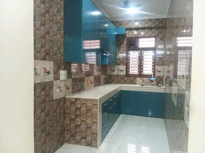 Kitchen Image of 1000 Sq.ft 2 BHK Builder Floor for rent in Sector 110A Gurgaon for Rs. 21000