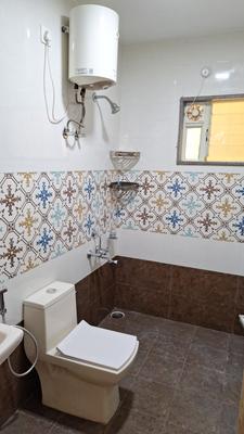 Bathroom Image of 780 Sq.ft 1 BHK Apartment / Flat for rent in Hulimavu Bengaluru for Rs. 20000