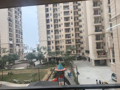 Balcony Image of 900 Sq.ft 2 BHK Apartment / Flat for rent in Oro Elements, Jankipuram Lucknow for Rs. 15000