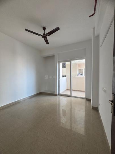 Amrapali Princely Estate Main Image 1