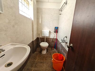 Bathroom Image of 400 Sq.ft 1 RK Builder Floor for rent in Kasavanahalli Bengaluru for Rs. 21000