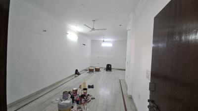 Living Room Image of 2500 Sq.ft 3 BHK Builder Floor for rent in Sector 23A Gurgaon for Rs. 45000