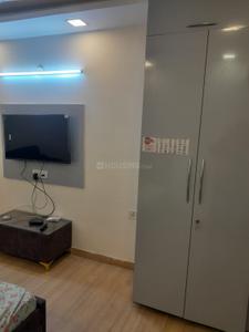 Bedroom Image of 400 Sq.ft 1 RK Builder Floor for rent in DLF Capital Greens, Karampura New Delhi for Rs. 23000