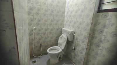 Bathroom Image of 1140 Sq.ft 3 BHK Duplex for sale in Madipakkam Chennai for Rs. 12000000
