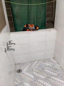Bathroom Image of 1500 Sq.ft 3 BHK Apartment / Flat for rent in Vijaya Nagar Colony Hyderabad for Rs. 35000