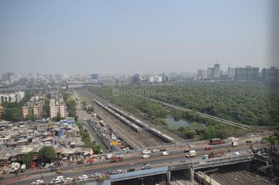 Balcony Image of 1501 Sq.ft 3 BHK Apartment / Flat for sale in Terraform Inez Tower, Mahim Mumbai for Rs. 45000000