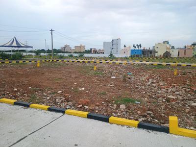 Image of 600 Sq.ft Residential Plot / Land for sale in Red Hills, Chennai for Rs. 2100000