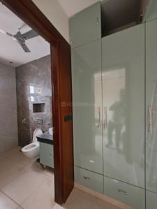 Bedroom Image of 3150 Sq.ft 3.5 BHK Builder Floor for rent in Sector 17 Faridabad for Rs. 55000