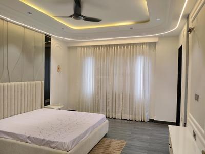 Bedroom Image of 3640 Sq.ft 4 BHK Builder Floor for sale in Ansal Sushant Apartment, Sector 43 Gurgaon for Rs. 53000000