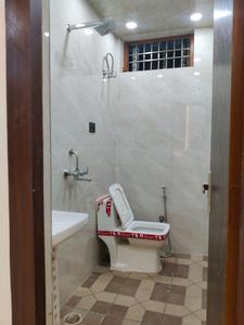 Common Bathroom Image of 900 Sq.ft 2 BHK Builder Floor for sale in Vaishali Ghaziabad for Rs. 7300000