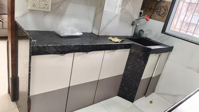 Kitchen Image of 690 Sq.ft 2 BHK Apartment / Flat for rent in Borivali West Mumbai for Rs. 46000