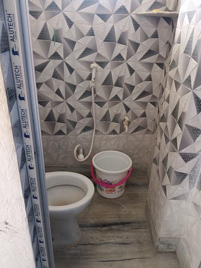 Choudhary Apartment Bathroom 1