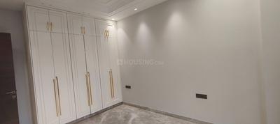Bedroom Image of 1800 Sq.ft 3 BHK Builder Floor for sale in Pitampura New Delhi for Rs. 34800000