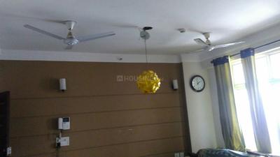 Bedroom Image of 1100 Sq.ft 2 BHK Apartment / Flat for sale in Mahagun Mascot, Crossings Republik Ghaziabad for Rs. 7200000
