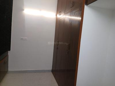 Bedroom Image of 1100 Sq.ft 2 BHK Apartment / Flat for rent in Injambakkam Chennai for Rs. 35000