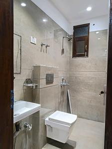 Common Bathroom Image of 1200 Sq.ft 3 BHK Builder Floor for sale in Indirapuram Ghaziabad for Rs. 8850000