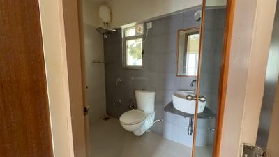 Image of 1080 Sq.ft 2 BHK Apartment / Flat for rent in Adani The Meadows, Shantigram, Ahmedabad for Rs. 35000